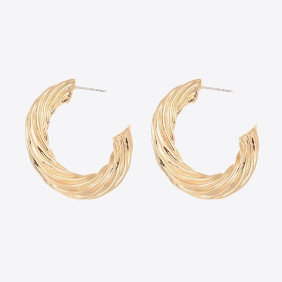 Ribbed C-Hoop Zinc Alloy Earrings For Women - Picture 1 of 3